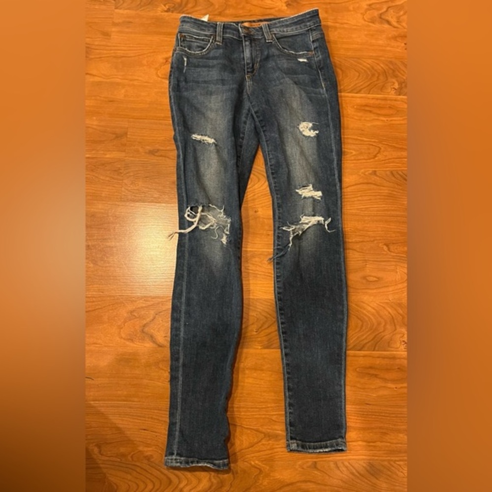 Joes distressed skinny jeans